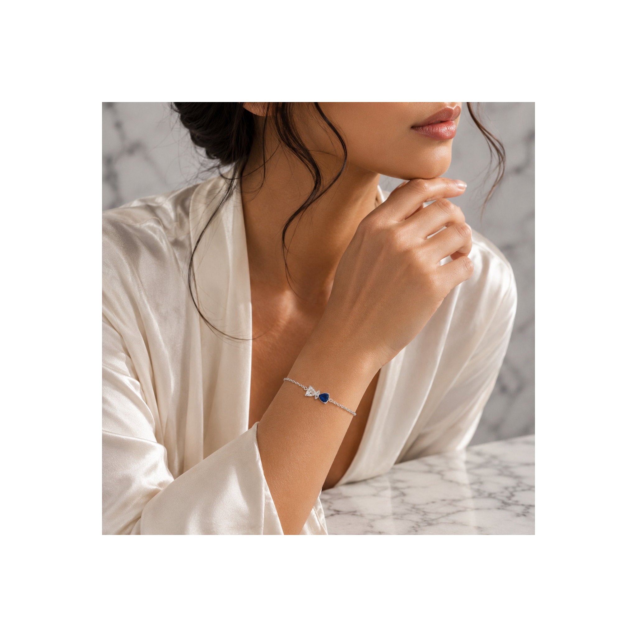 925 Sterling Silver Blue and White Bow Motif Chain Bracelet