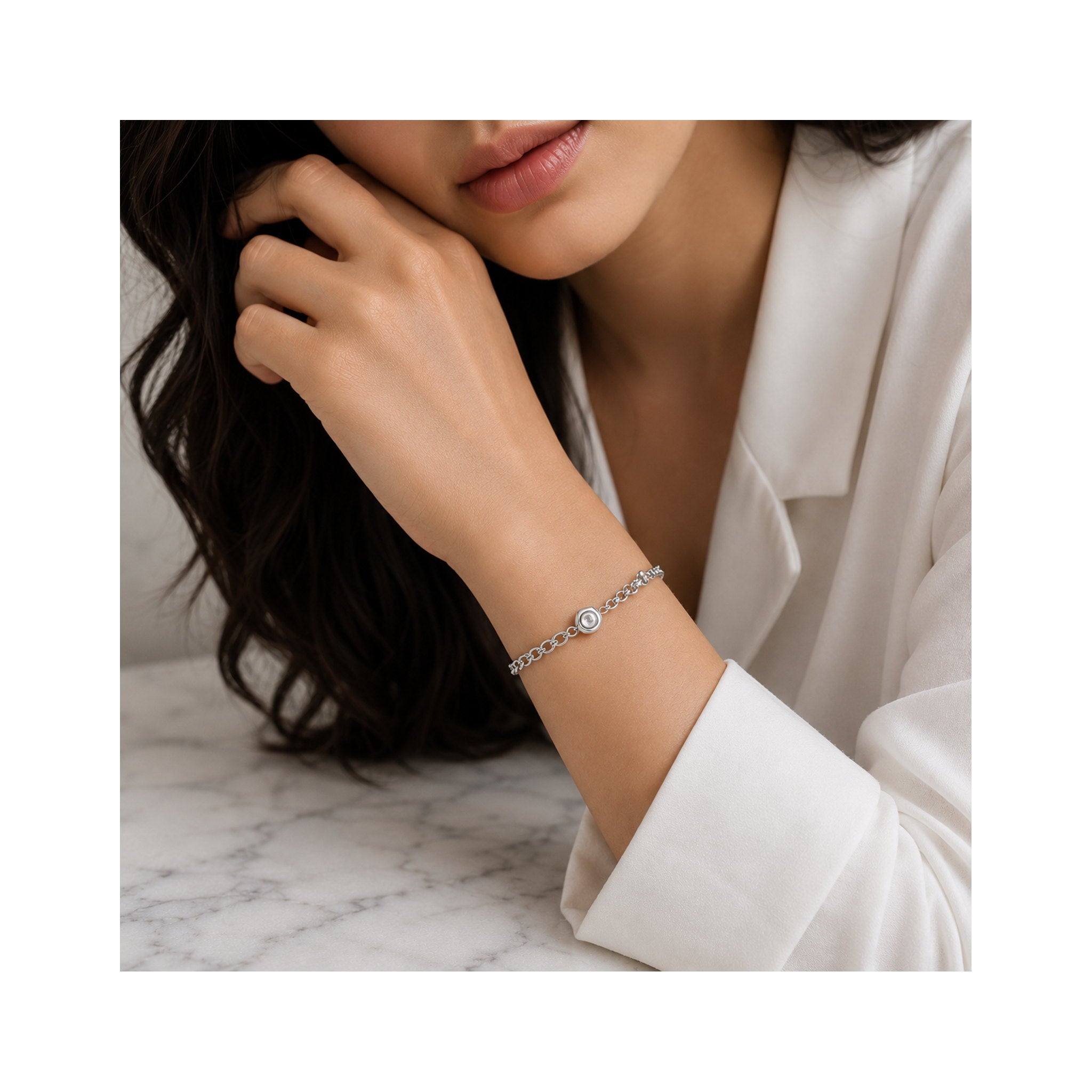925 Sterling Silver Chain Bracelet with Polished Bead Detail