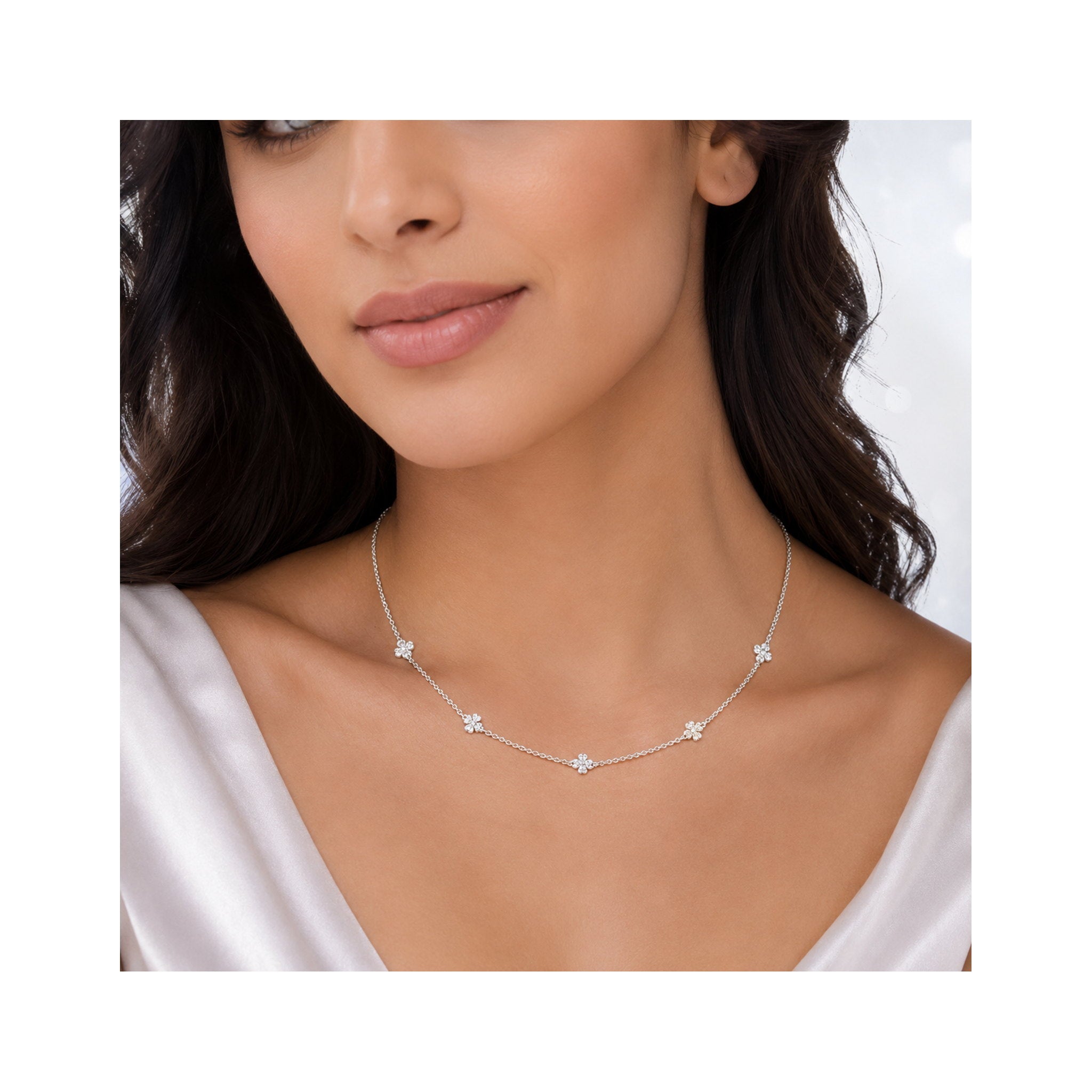 925 Sterling Silver Clover Motif Charm Necklace