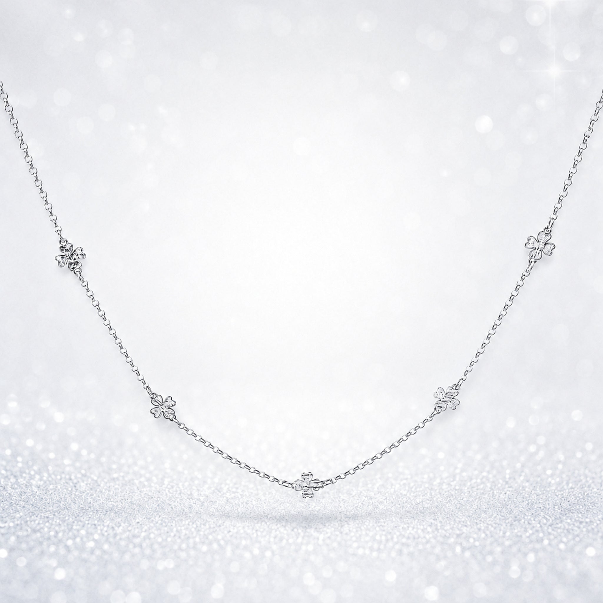 925 Sterling Silver Clover Motif Charm Necklace